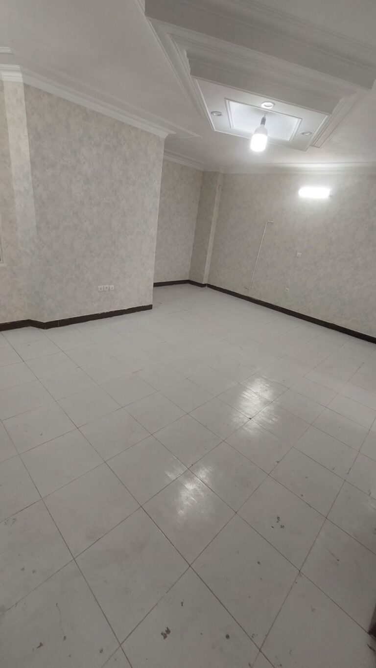 انباری آپارتمان فرهنگ سرا